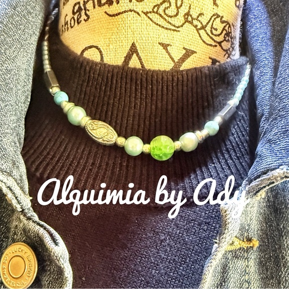 Silver and turquoise colorful bold beaded necklace - Picture 4 of 4